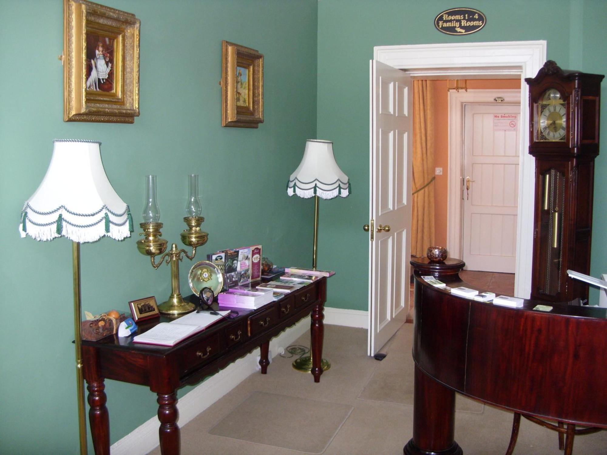 Townsend House Guest House Birr Eksteriør billede
