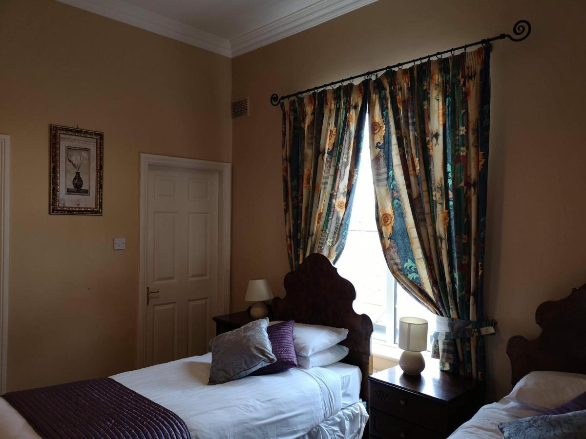 Townsend House Guest House Birr Eksteriør billede